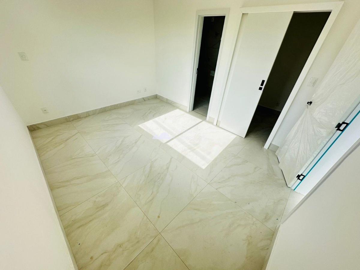Casa, Planalto, 3 Quartos, 1 Vaga, 1 Suíte