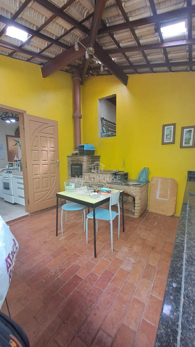 Casa, Jardim Guanabara, 3 Quartos, 2 Vagas, 1 Suíte