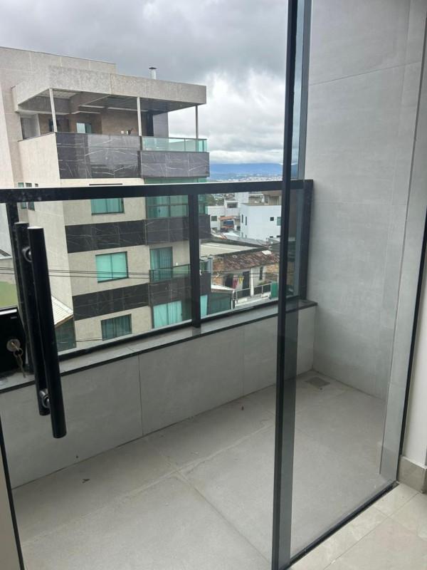 Cobertura, Palmeiras, 3 Quartos, 2 Vagas, 1 Suíte