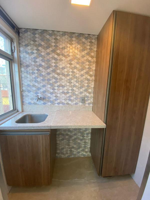 Apartamento, Sagrada Família, 3 Quartos, 2 Vagas, 1 Suíte