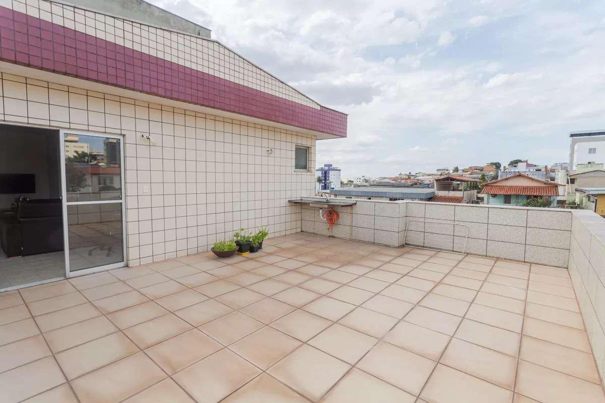 Cobertura, União, 4 Quartos, 2 Vagas, 2 Suítes