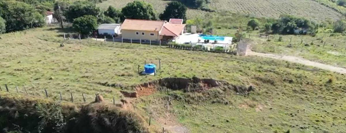 Fazenda, Zona Rural, 2 Quartos, 0 Vaga, 2 Suítes