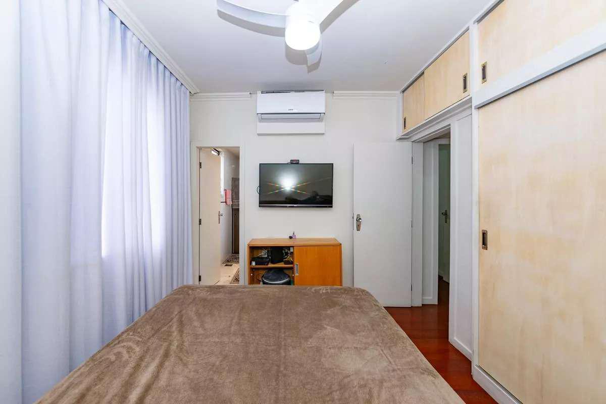 Apartamento, Coração de Jesus, 3 Quartos, 1 Vaga, 1 Suíte