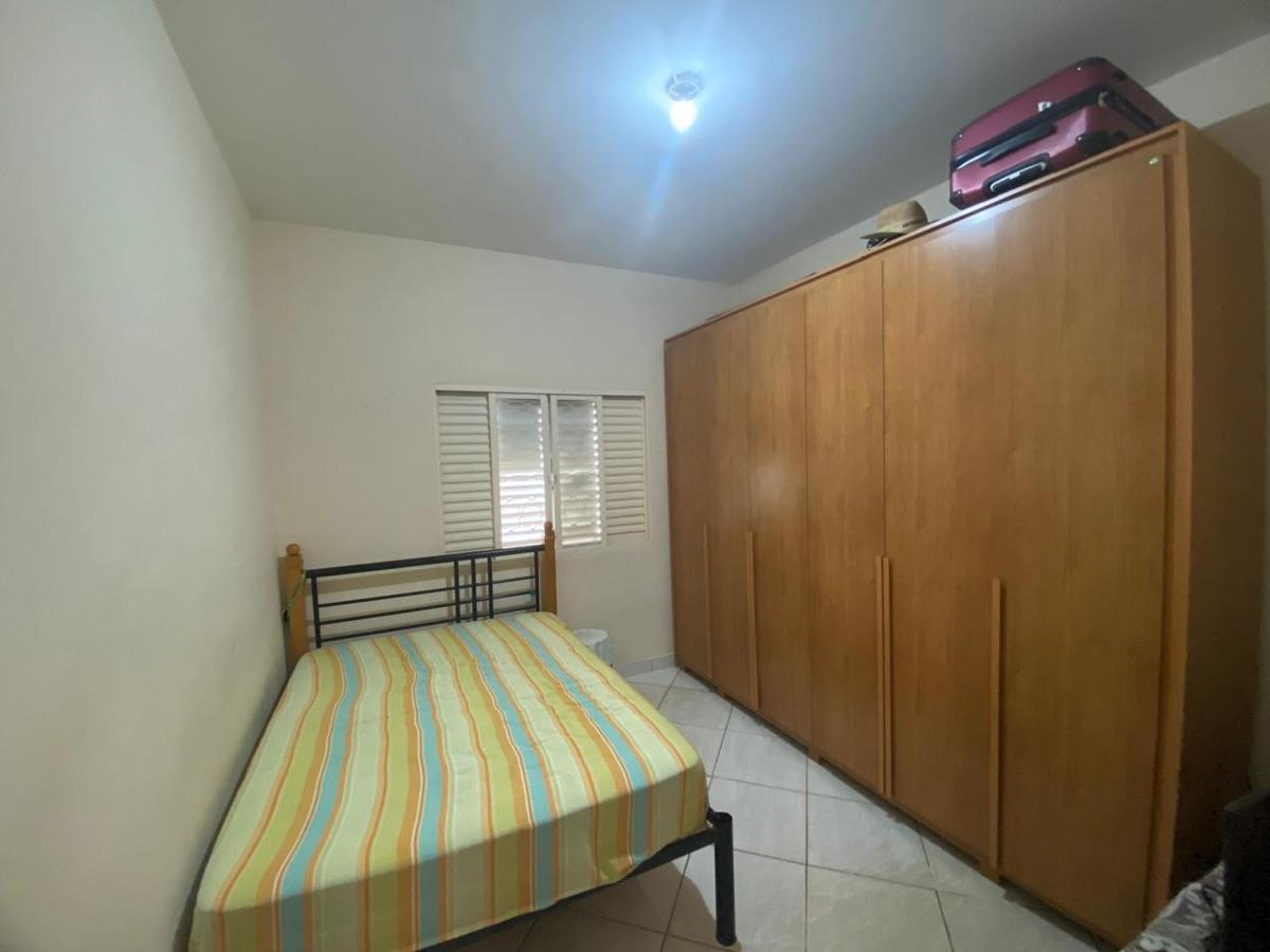 Casa, Jardim Ribeiro, 2 Quartos, 3 Vagas