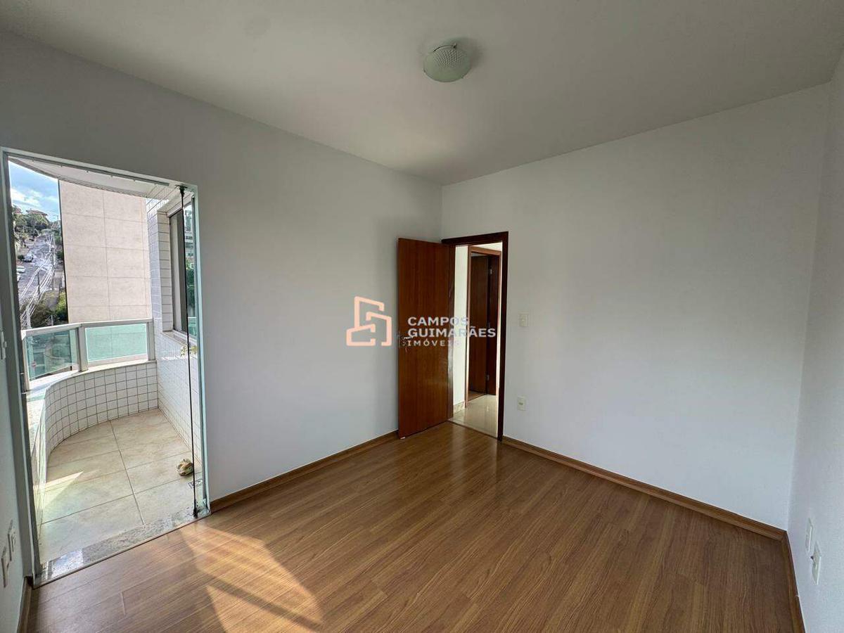 Apartamento, Barreiro, 3 Quartos, 2 Vagas, 1 Suíte
