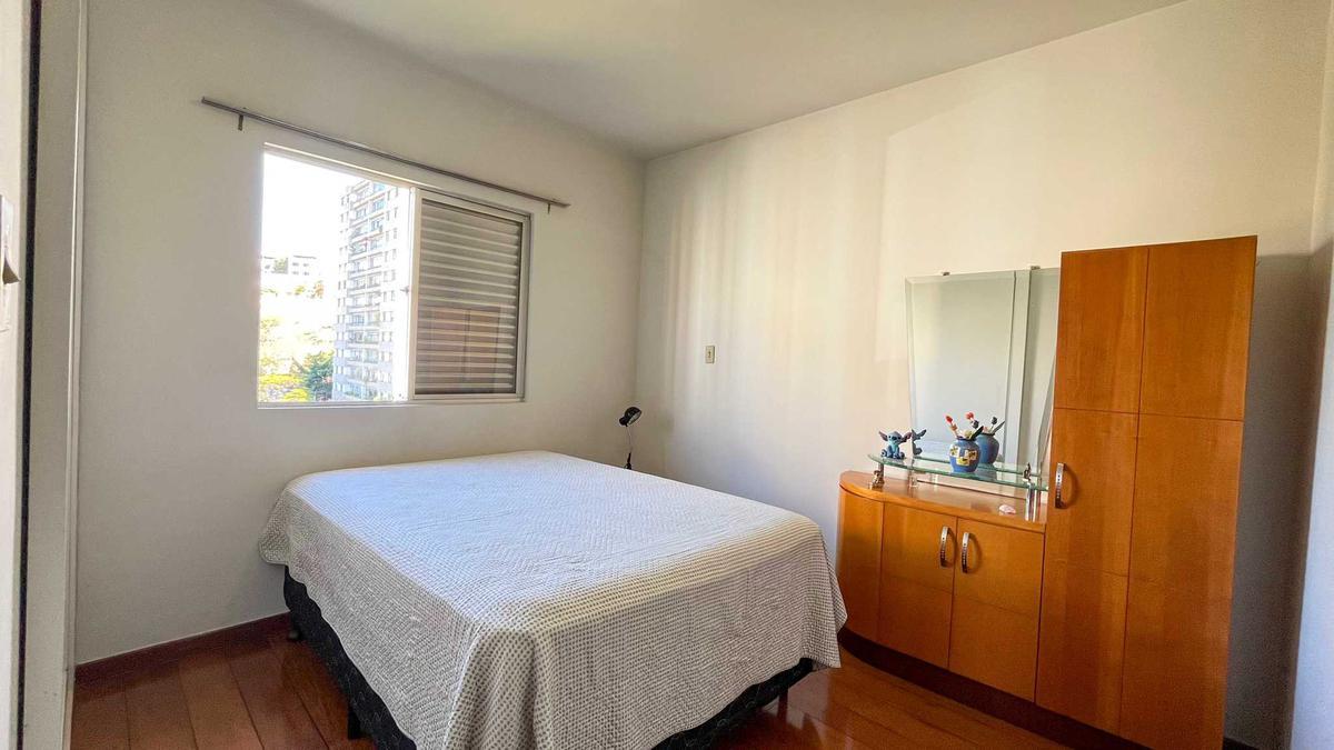 Cobertura, Luxemburgo, 4 Quartos, 2 Vagas, 1 Suíte