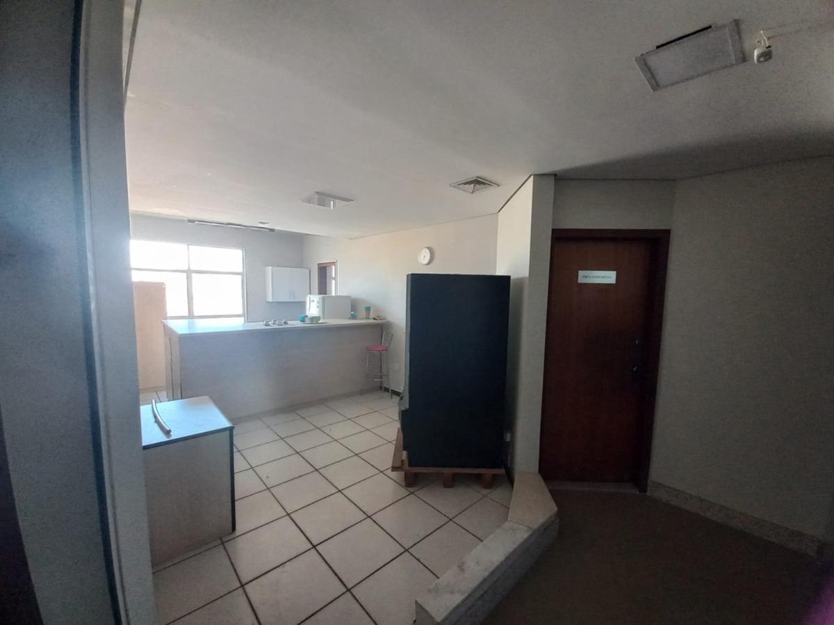 Sala, Sagrada Família, 0 Quarto, 0 Vaga