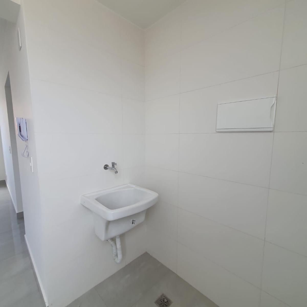 Apartamento, Santa Cruz, 2 Quartos, 1 Vaga