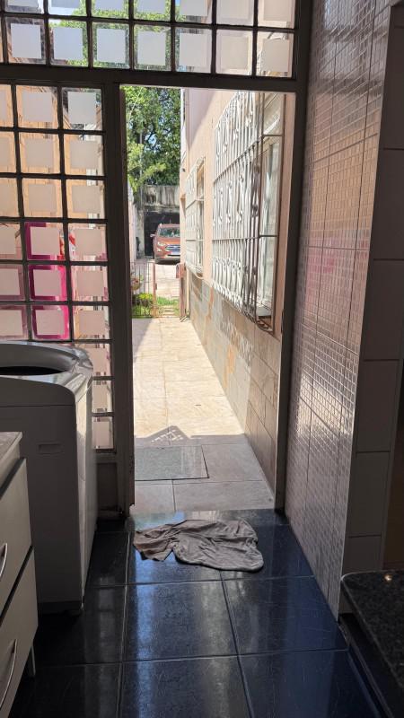 Casa, Álvaro Camargos, 4 Quartos, 5 Vagas, 2 Suítes