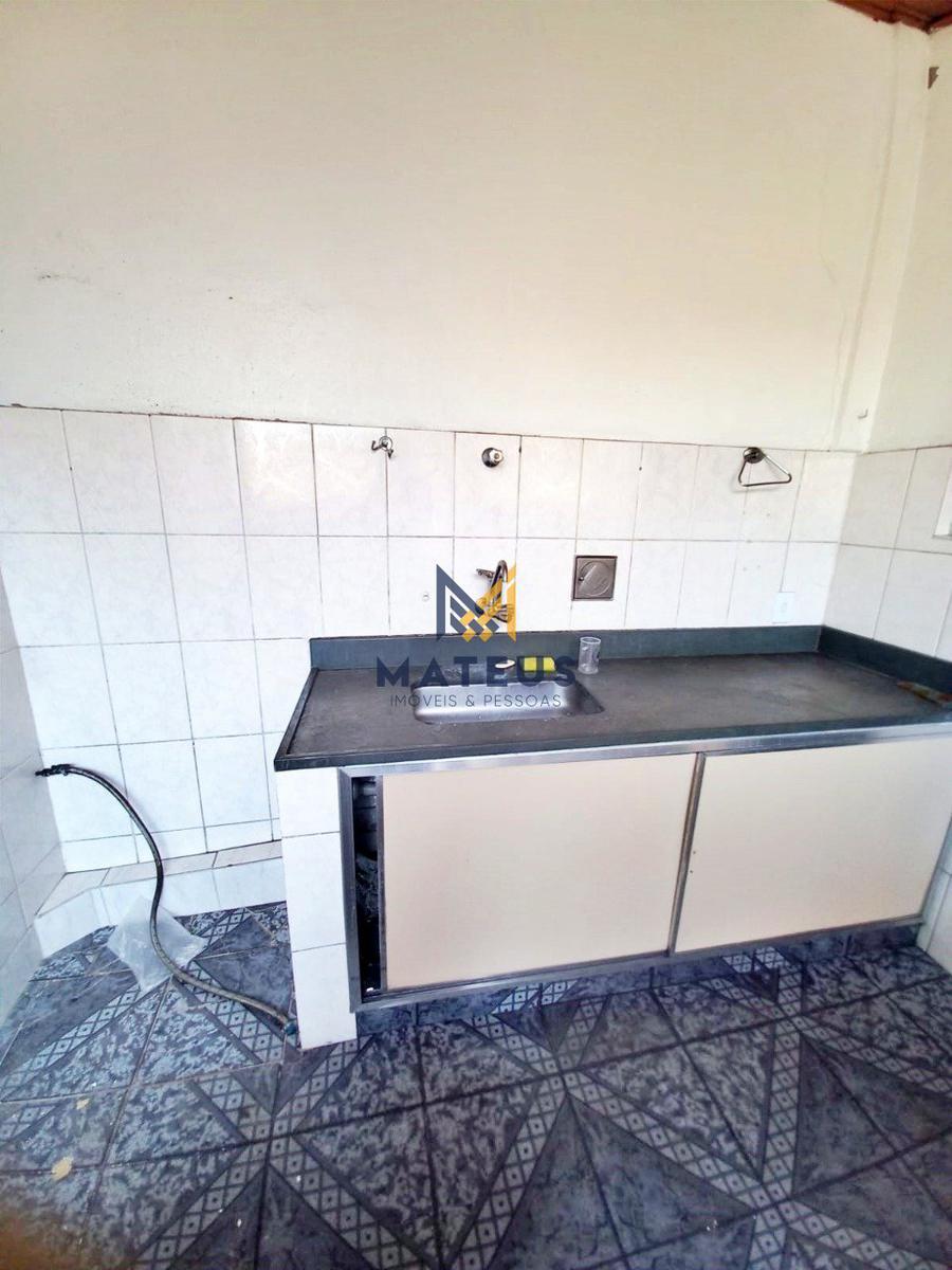 Casa, Caiçaras, 2 Quartos, 0 Vaga