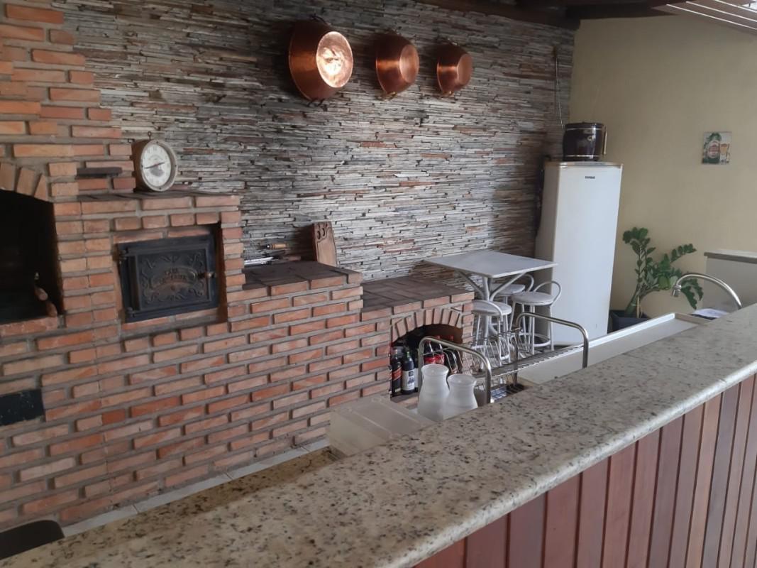 Casa, Eldorado, 3 Quartos, 15 Vagas, 1 Suíte