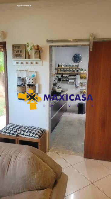 Casa, Trevo, 3 Quartos, 2 Vagas, 1 Suíte