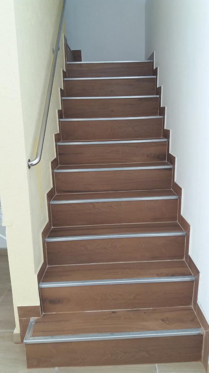 Andar, Gutierrez, 0 Quarto, 0 Vaga