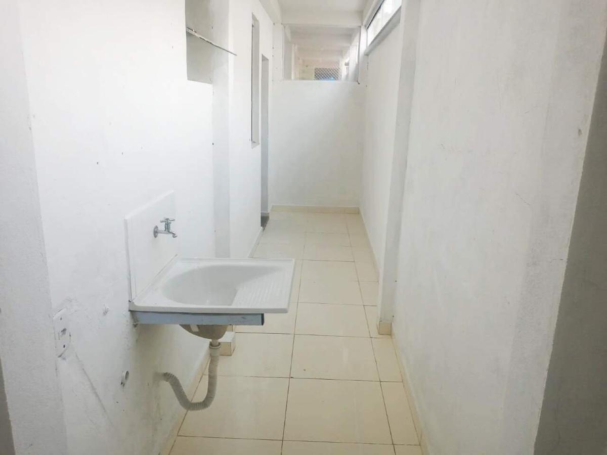 Apartamento, Sagrada Família, 2 Quartos, 0 Vaga