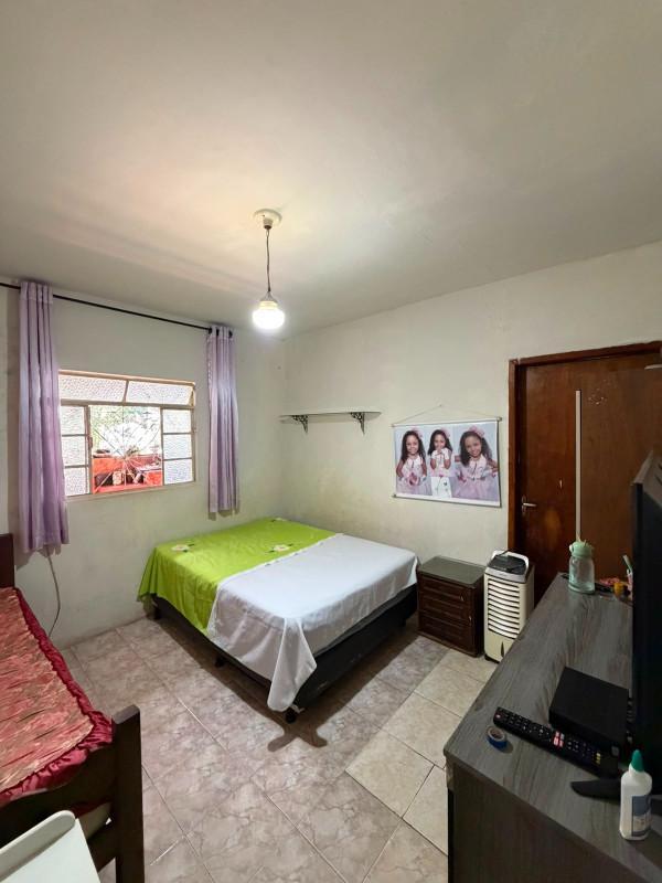 Casa, Paciência, 5 Quartos, 4 Vagas, 1 Suíte