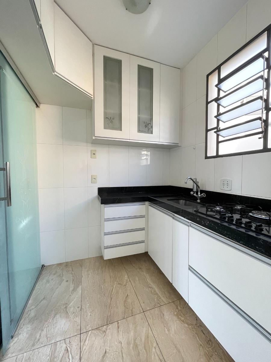 Apartamento, Santa Mônica, 2 Quartos, 1 Vaga