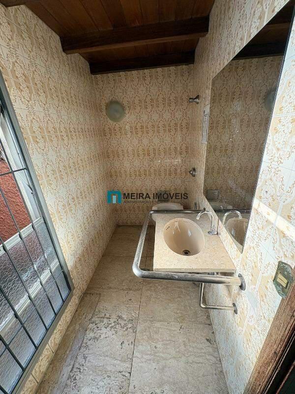 Casa, Gutierrez, 0 Quarto, 3 Vagas