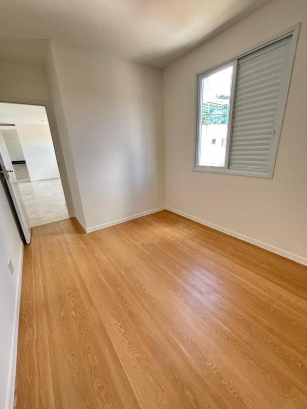 Apartamento, Sagrada Família, 3 Quartos, 2 Vagas, 1 Suíte