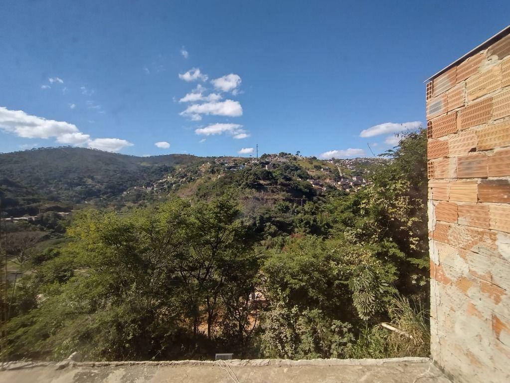 Casa, Roça Grande, 3 Quartos, 0 Vaga