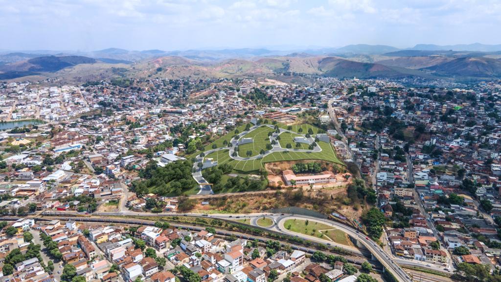 Lote, Centro, 0 Quarto, 0 Vaga