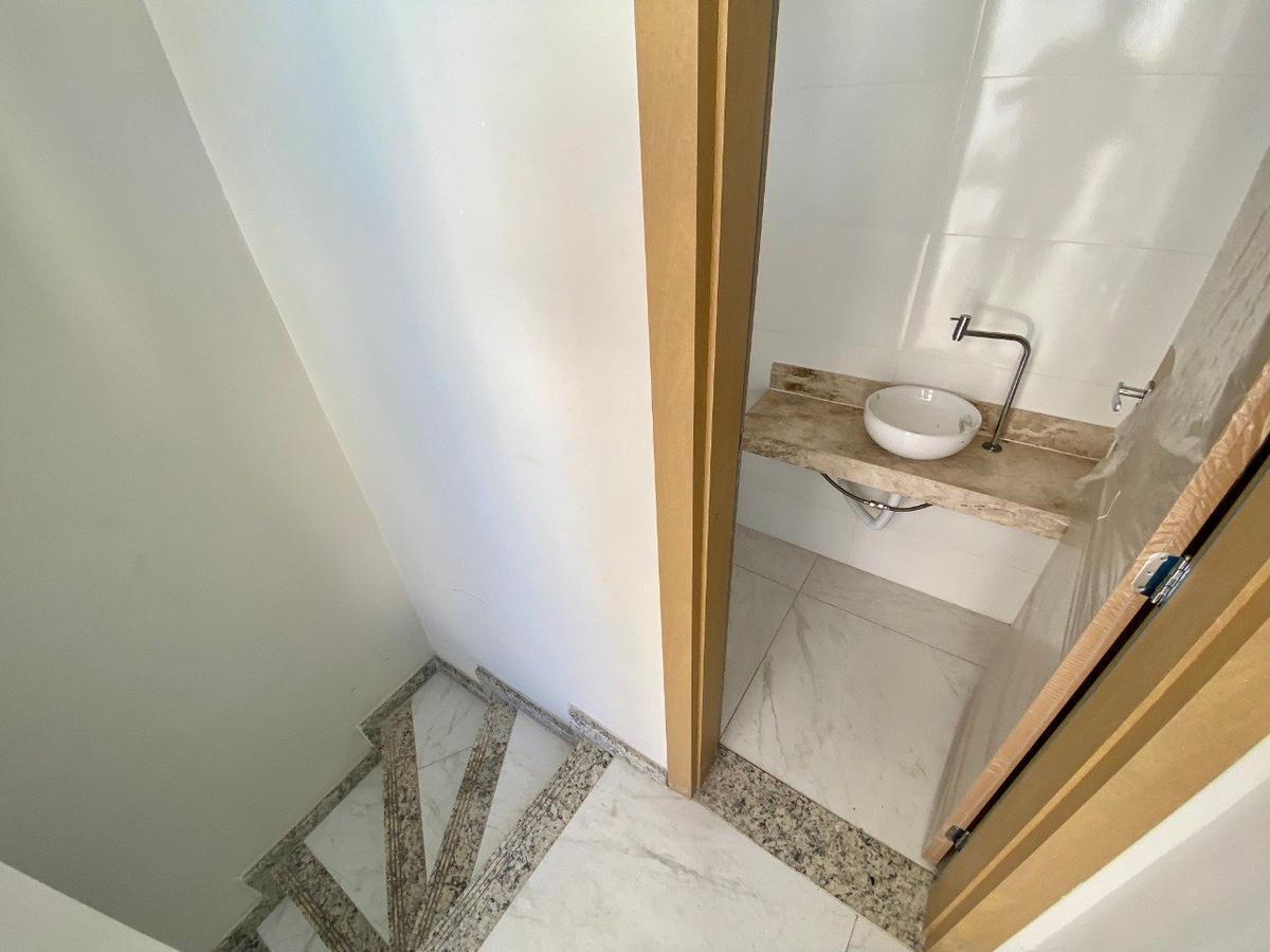 Cobertura, Santa Branca, 3 Quartos, 3 Vagas, 1 Suíte