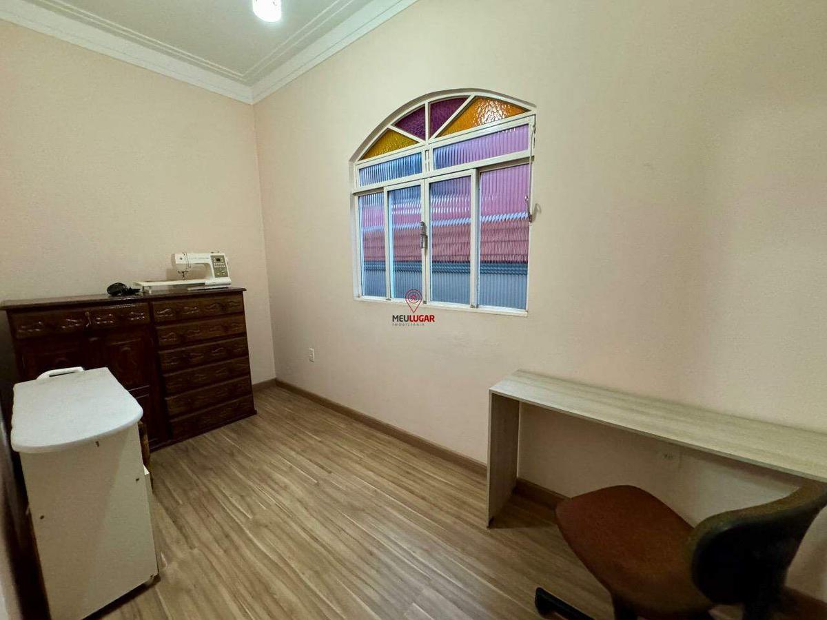 Casa, Independência, 3 Quartos, 3 Vagas, 1 Suíte