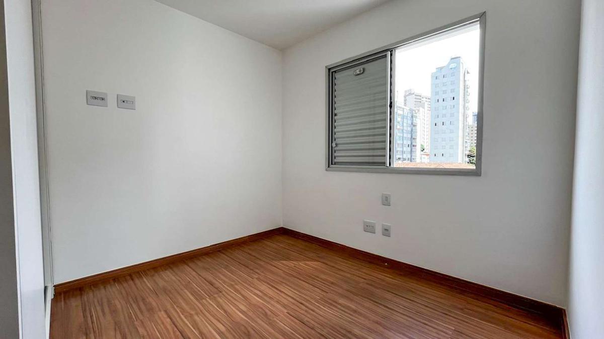 Apartamento, Serra, 2 Quartos, 2 Vagas, 1 Suíte