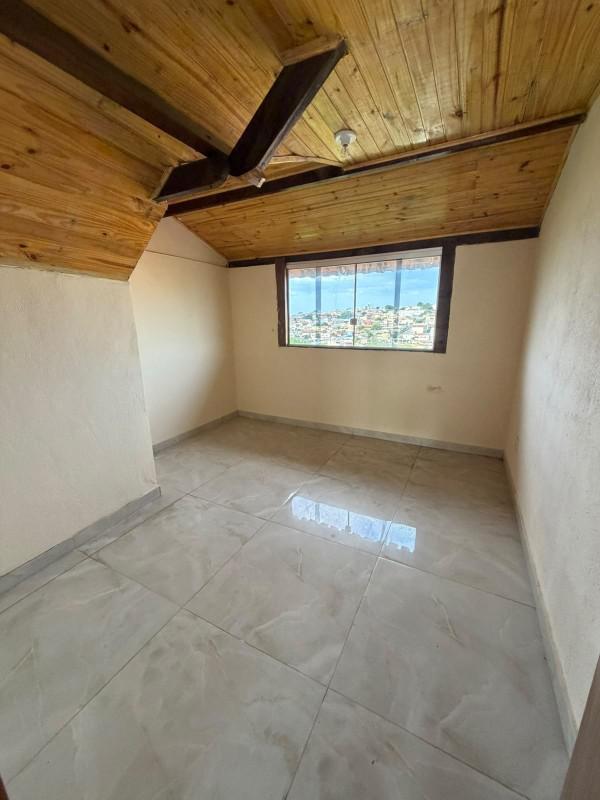 Casa, Ressaca, 2 Quartos, 2 Vagas