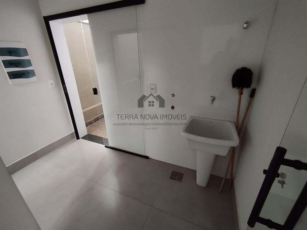 Casa em Condomínio, Village do Gramado I, 4 Quartos