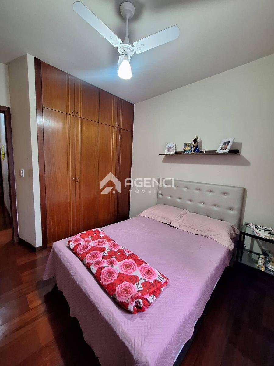 Apartamento, Padre Eustáquio, 3 Quartos, 0 Vaga, 1 Suíte