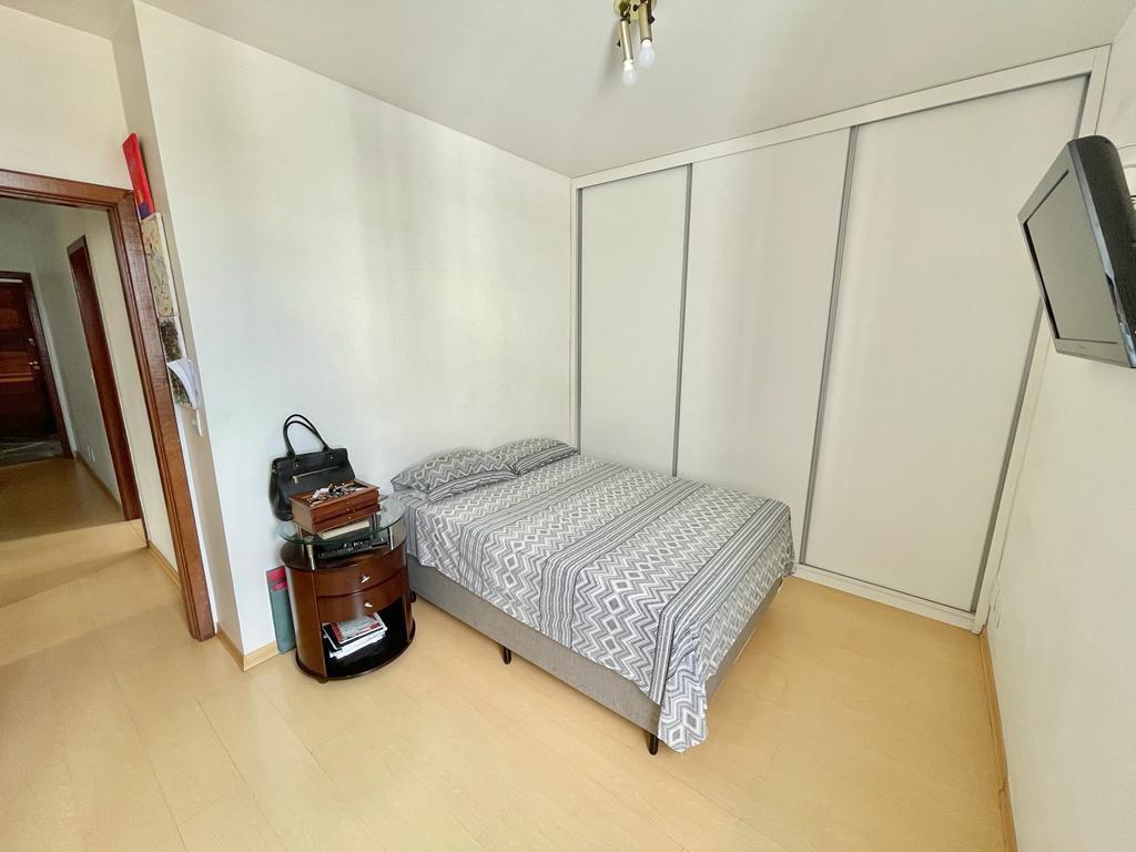Apartamento, São Luiz (pampulha), 3 Quartos, 2 Vagas, 1 Suíte