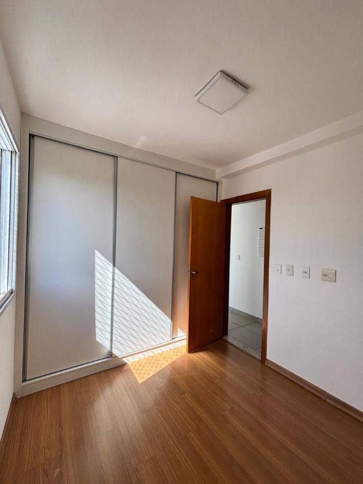 Apartamento, Heliópolis, 2 Quartos, 2 Vagas, 1 Suíte