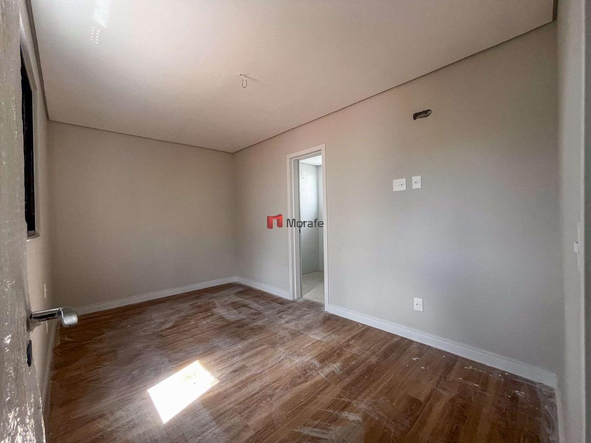 Apartamento, Floresta, 2 Quartos, 2 Vagas, 2 Suítes