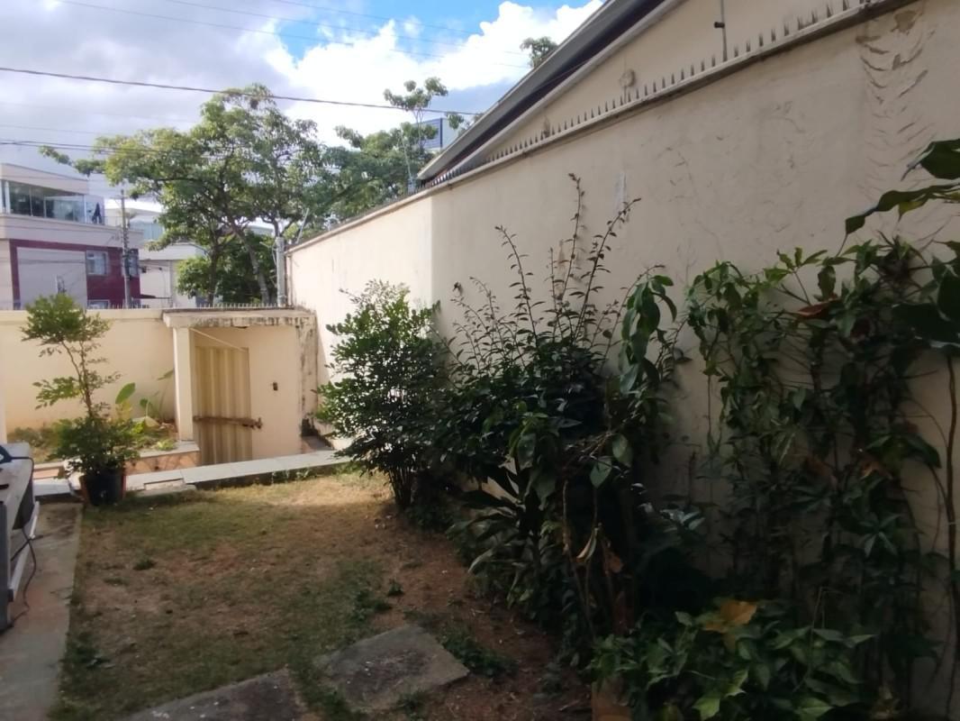 Casa, Dona Clara, 4 Quartos, 6 Vagas, 1 Suíte