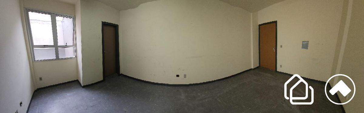 Sala, Estoril, 1 Vaga