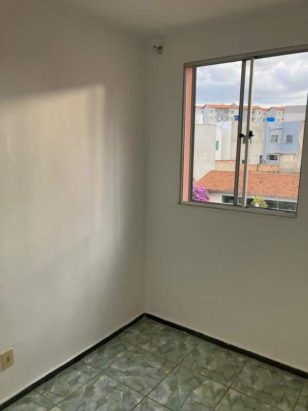 Apartamento, Solar do Barreiro, 2 Quartos, 1 Vaga