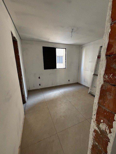 Apartamento, Cruzeiro, 3 Quartos, 2 Vagas, 3 Suítes