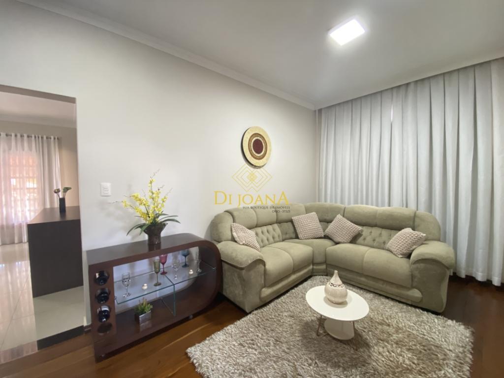 Casa, Vianópolis, 4 Quartos, 3 Vagas, 1 Suíte