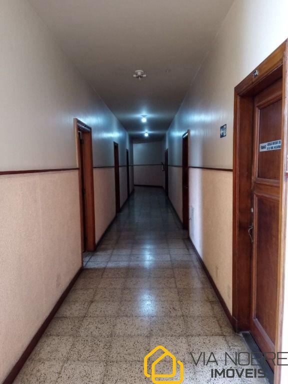 Sala, Centro