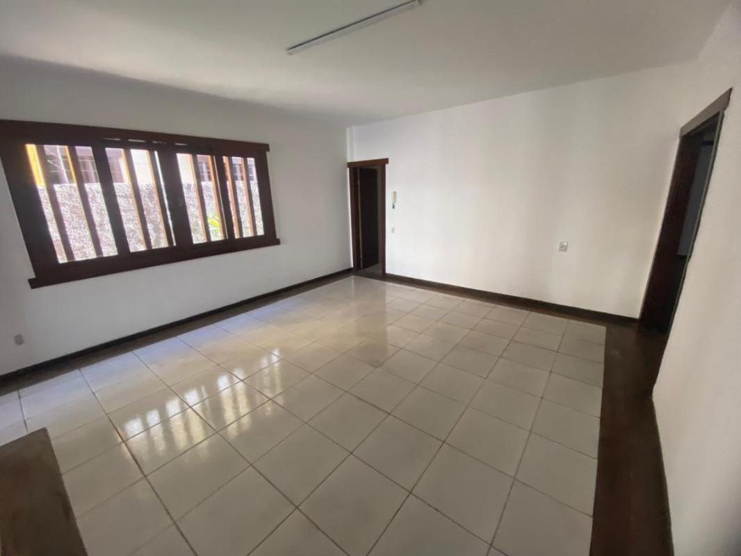 Casa, Canaã, 5 Quartos, 2 Vagas, 2 Suítes