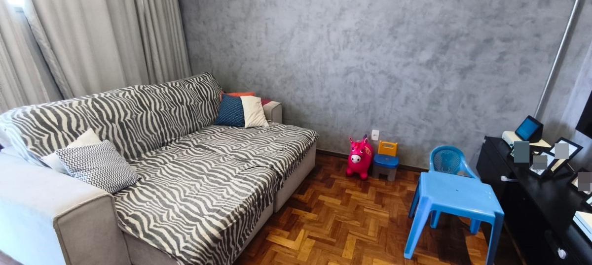 Casa, Cachoeirinha, 6 Quartos, 4 Vagas, 2 Suítes