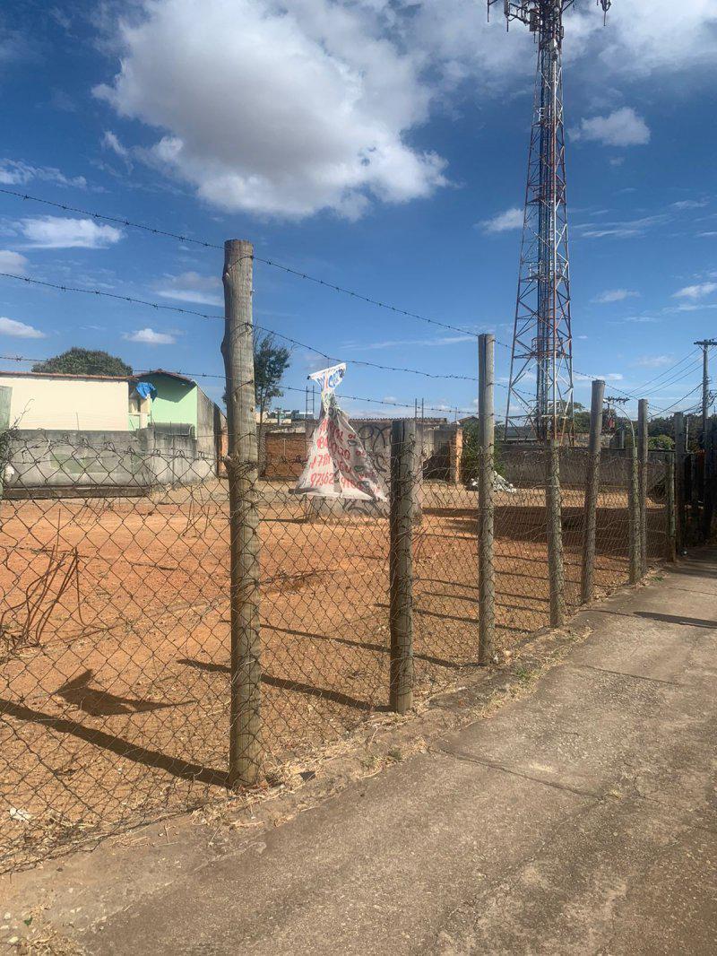 Lote, Tirol (barreiro), 0 Quarto, 0 Vaga