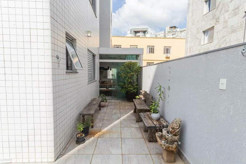 Apartamento, Serra, 2 Quartos, 2 Vagas, 1 Suíte