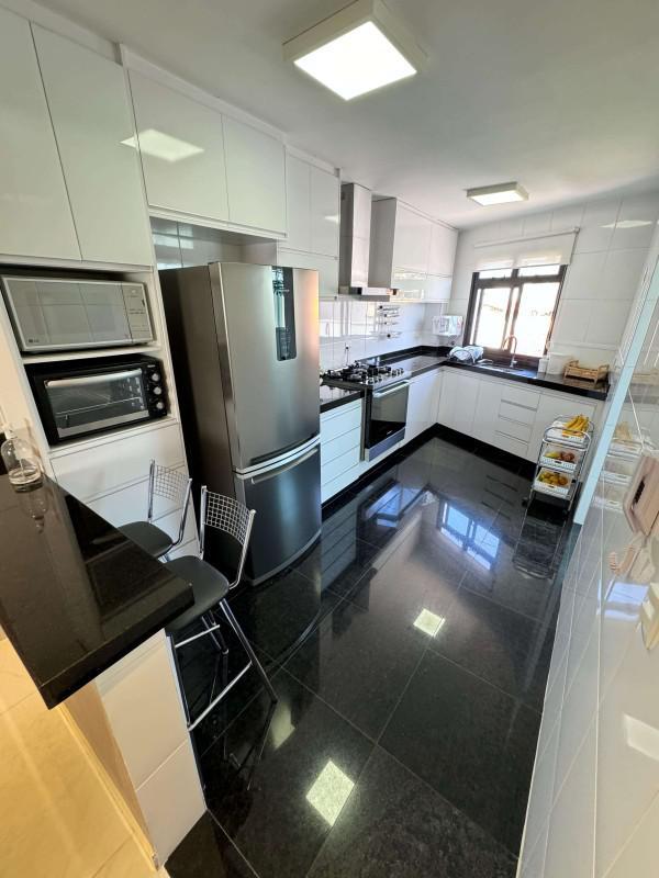 Apartamento, Ipiranga, 4 Quartos, 3 Vagas, 2 Suítes