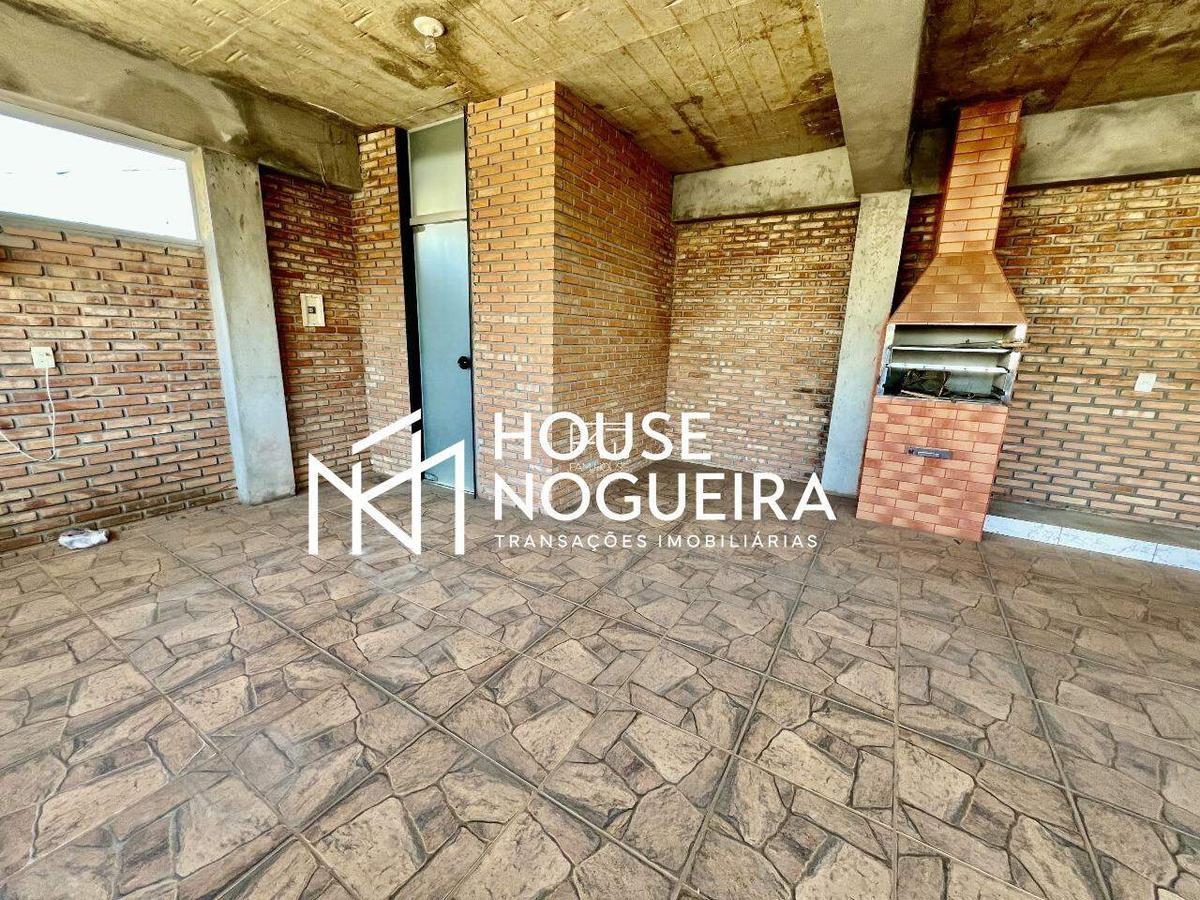 Casa, Santa Helena, 4 Quartos, 8 Vagas, 2 Suítes