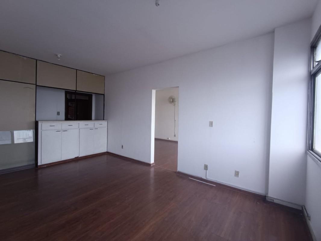 Sala, Centro, 0 Quarto, 0 Vaga