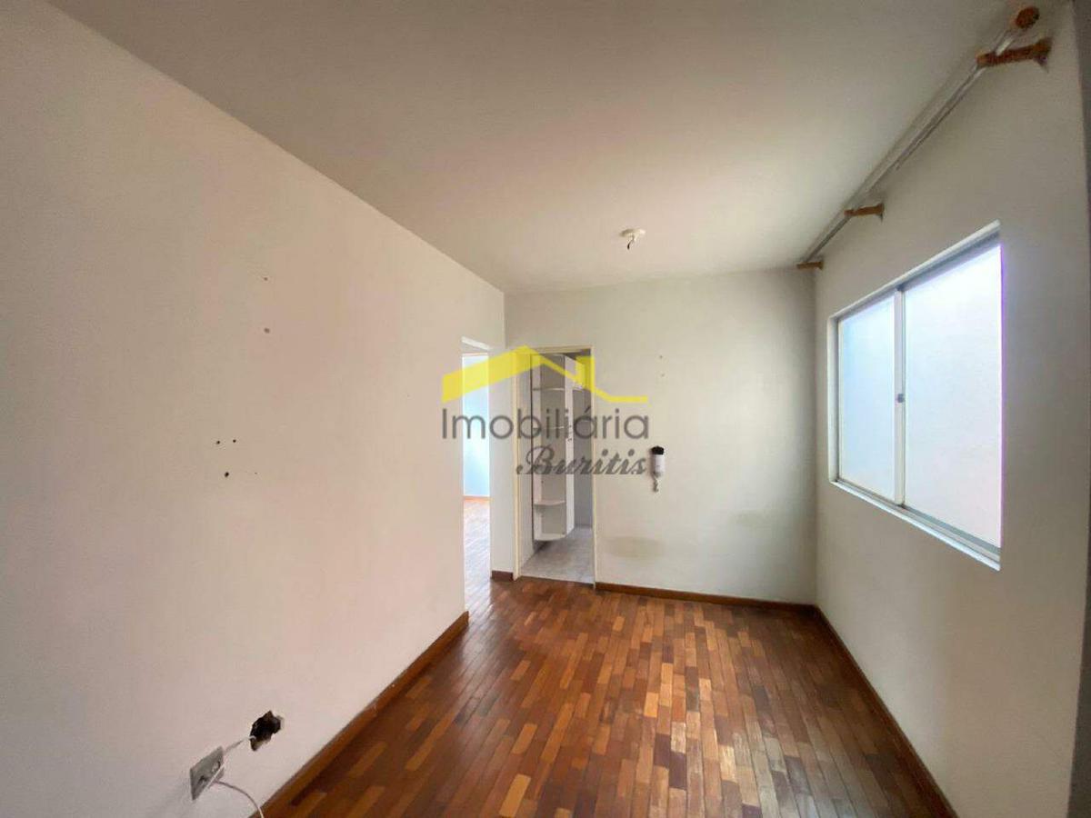 Apartamento, Estoril, 2 Quartos, 1 Vaga