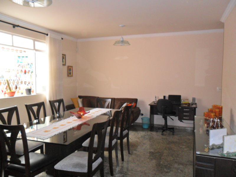 Casa, São Luiz (pampulha), 3 Quartos, 3 Vagas, 1 Suíte