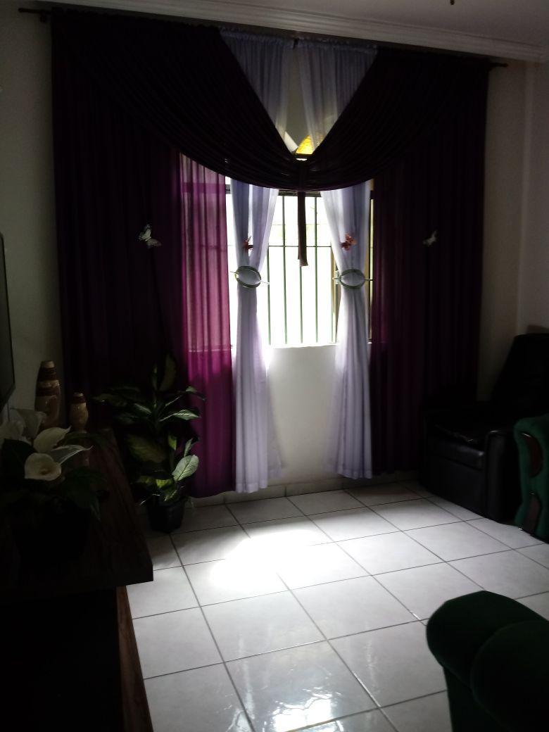 Casa, Floramar, 3 Quartos, 1 Vaga, 1 Suíte