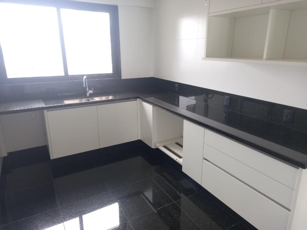 Apartamento, Serra, 4 Quartos, 4 Vagas, 3 Suítes